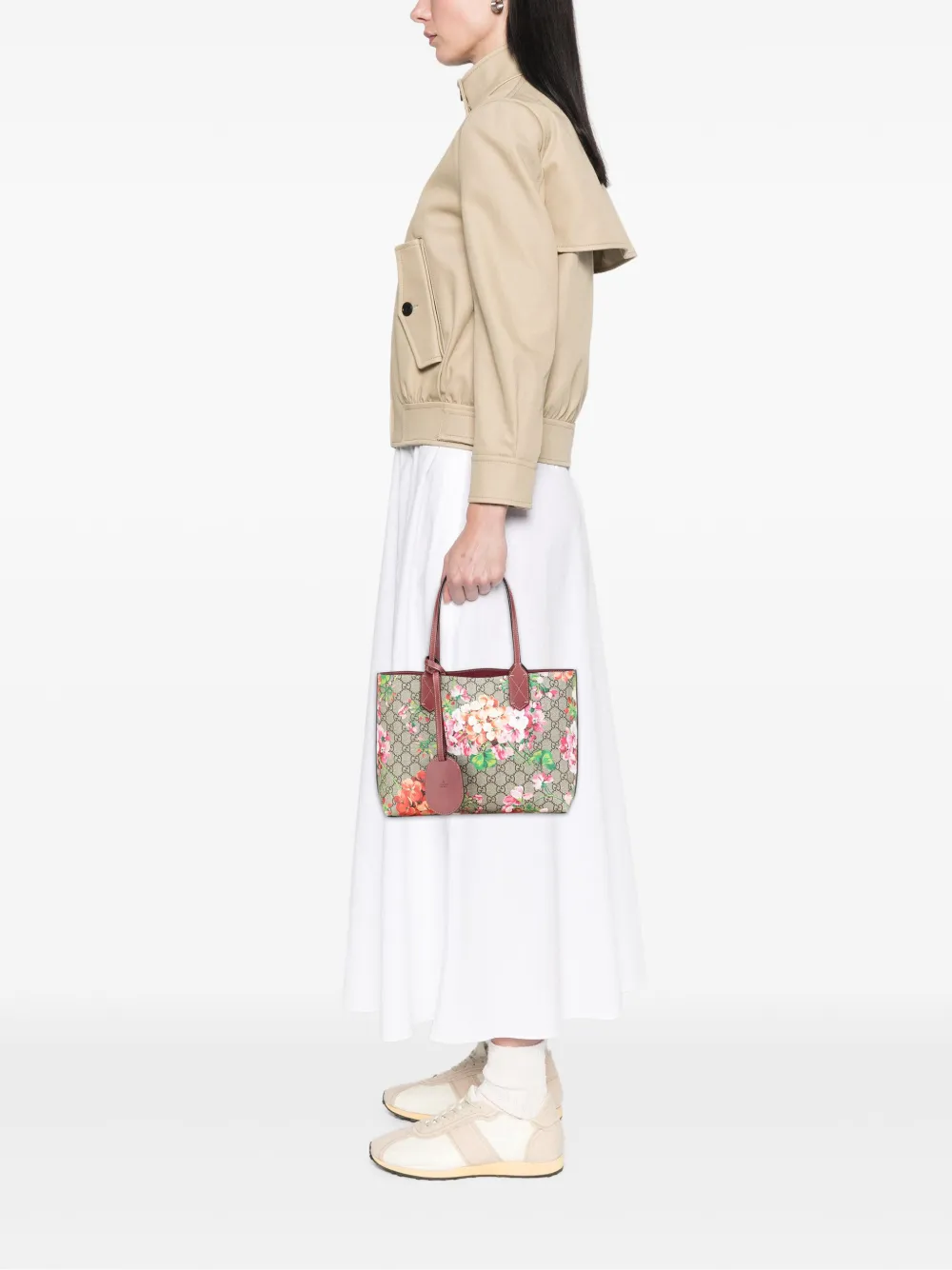 Gucci Pre-Owned 2016 Small GG Supreme Blooms Reversible tote bag | Pre-Owned | Image 2