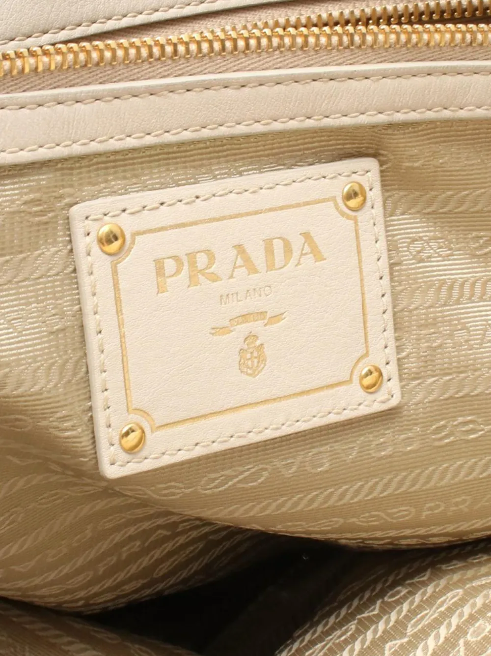 Pre-owned Prada 2000-2025 Vitello Daino Open Convertible Tote Satchel In White