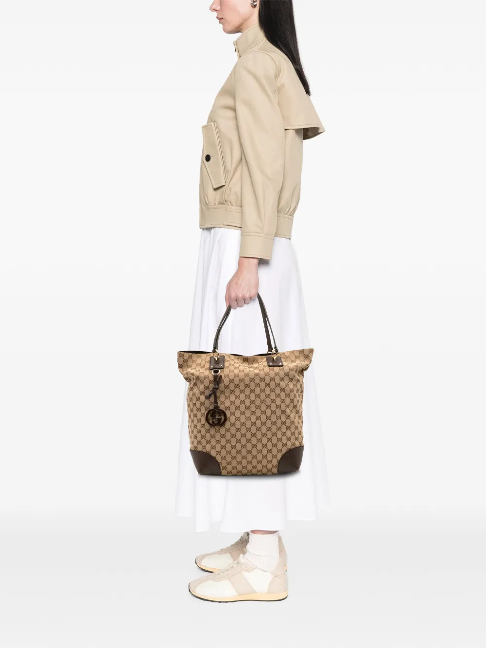 Gucci Pre-Owned 2016-2025 Large GG Canvas GG Charm tote bag | Pre-Owned | Image 2