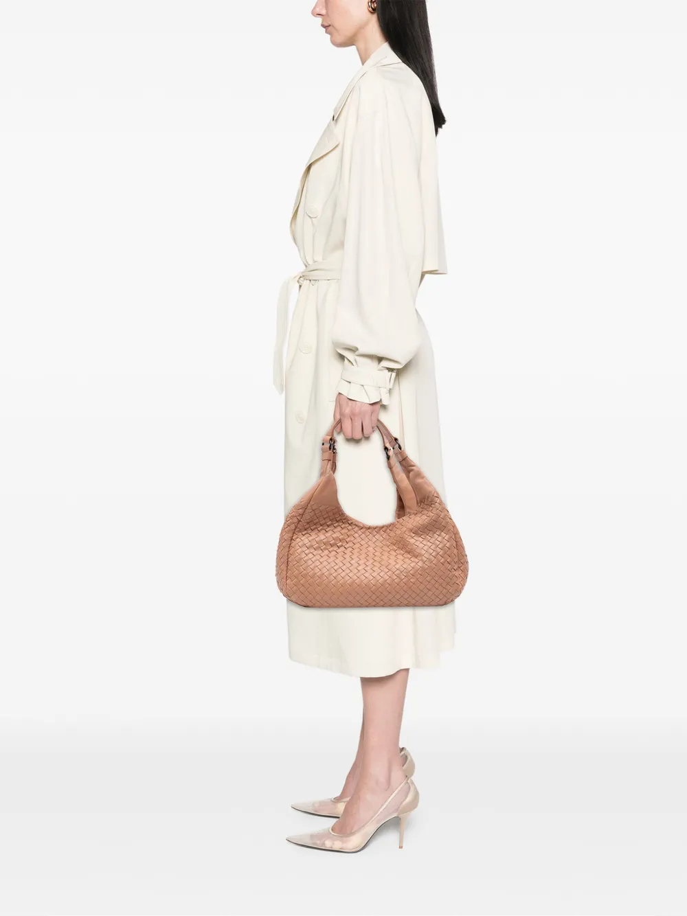 Bottega Veneta Pre-Owned 2012-2025 Medium Nappa Intrecciato Campana hobo bag | Pre-Owned | Image 2