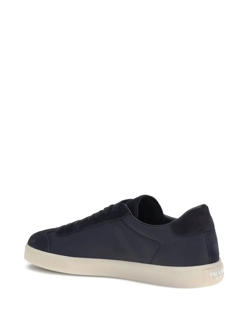 Prada Sneakers met triangel logo Blauw