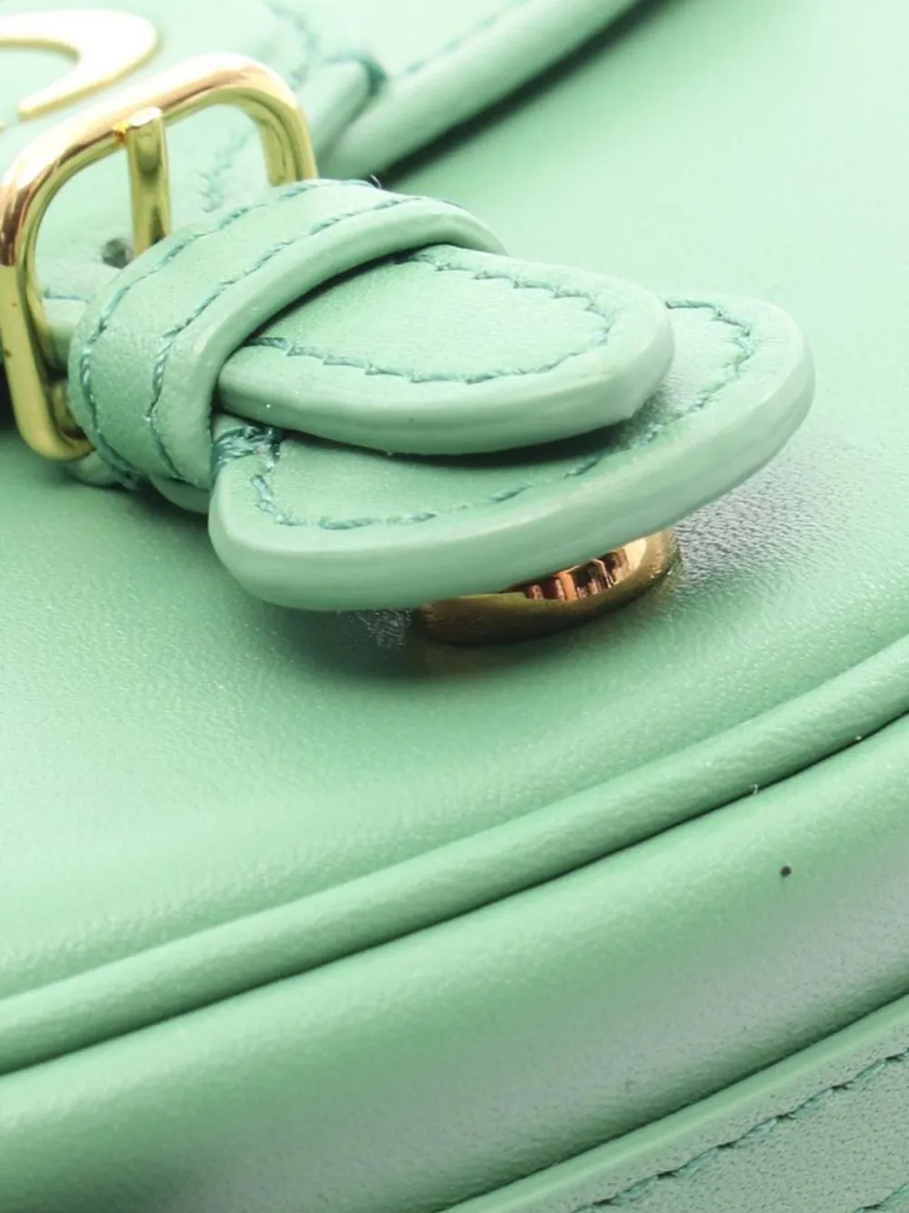 Christian Dior Pre-Owned 2022-2025 Micro Leather Bobby crossbody bag | Pre-Owned | Image 2