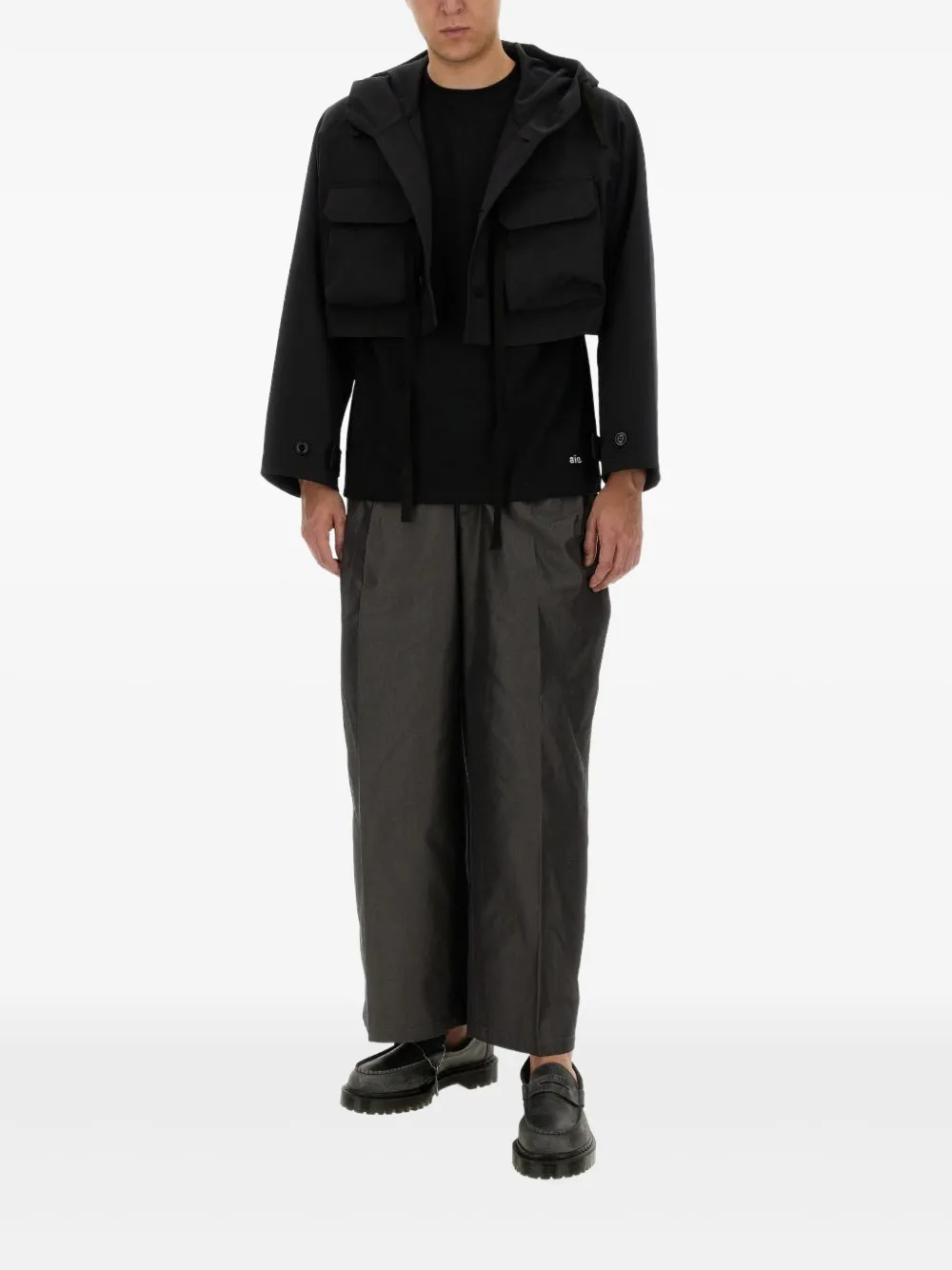 AIE Katoenen T-shirt met ronde hals - Zwart