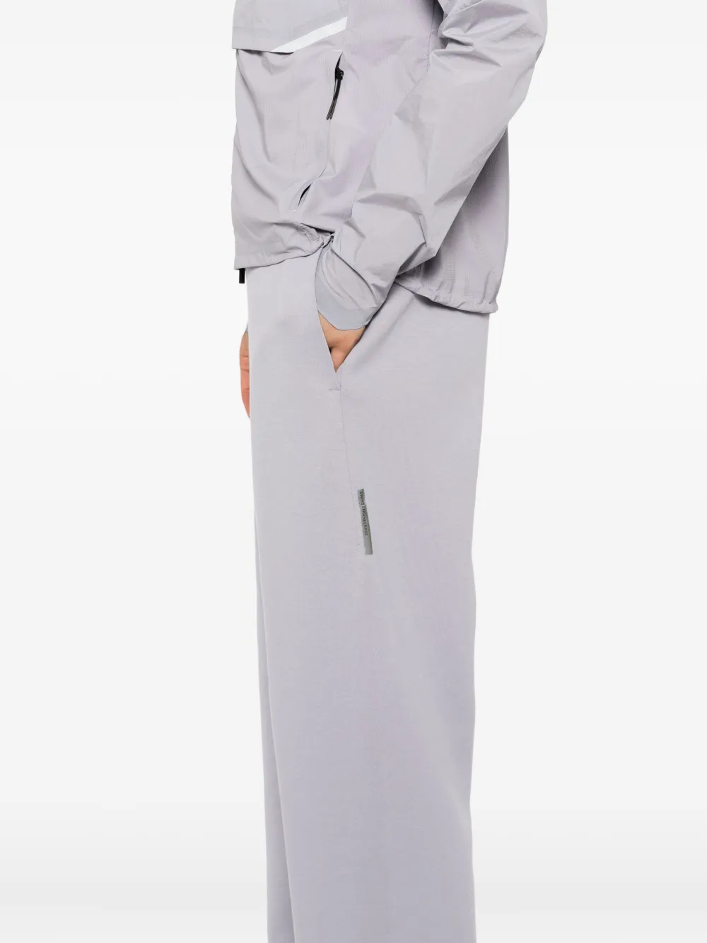 On Running Focus Tech Sweatpants In Purple