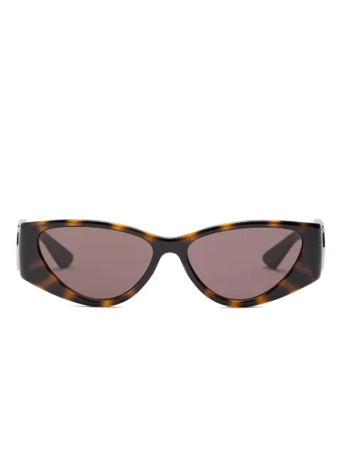 Gucci locat-eye sunglasses