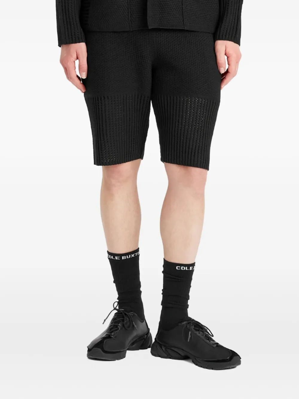 Homme Plissé Issey Miyake ribbed-knit shorts - Zwart