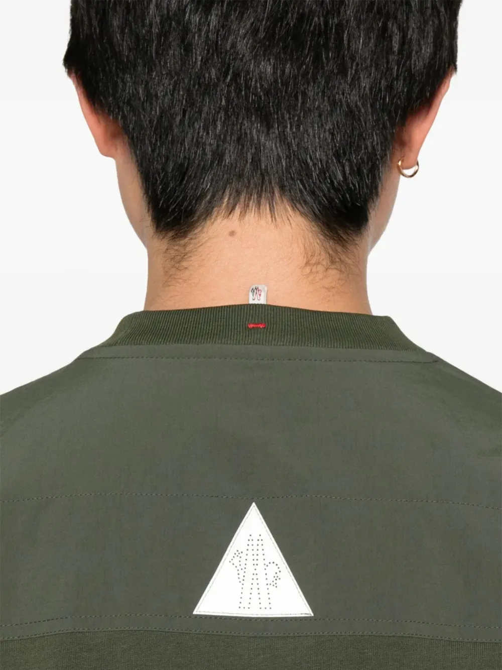 Moncler Logo Patch Cotton Pocket T-shirt In Green