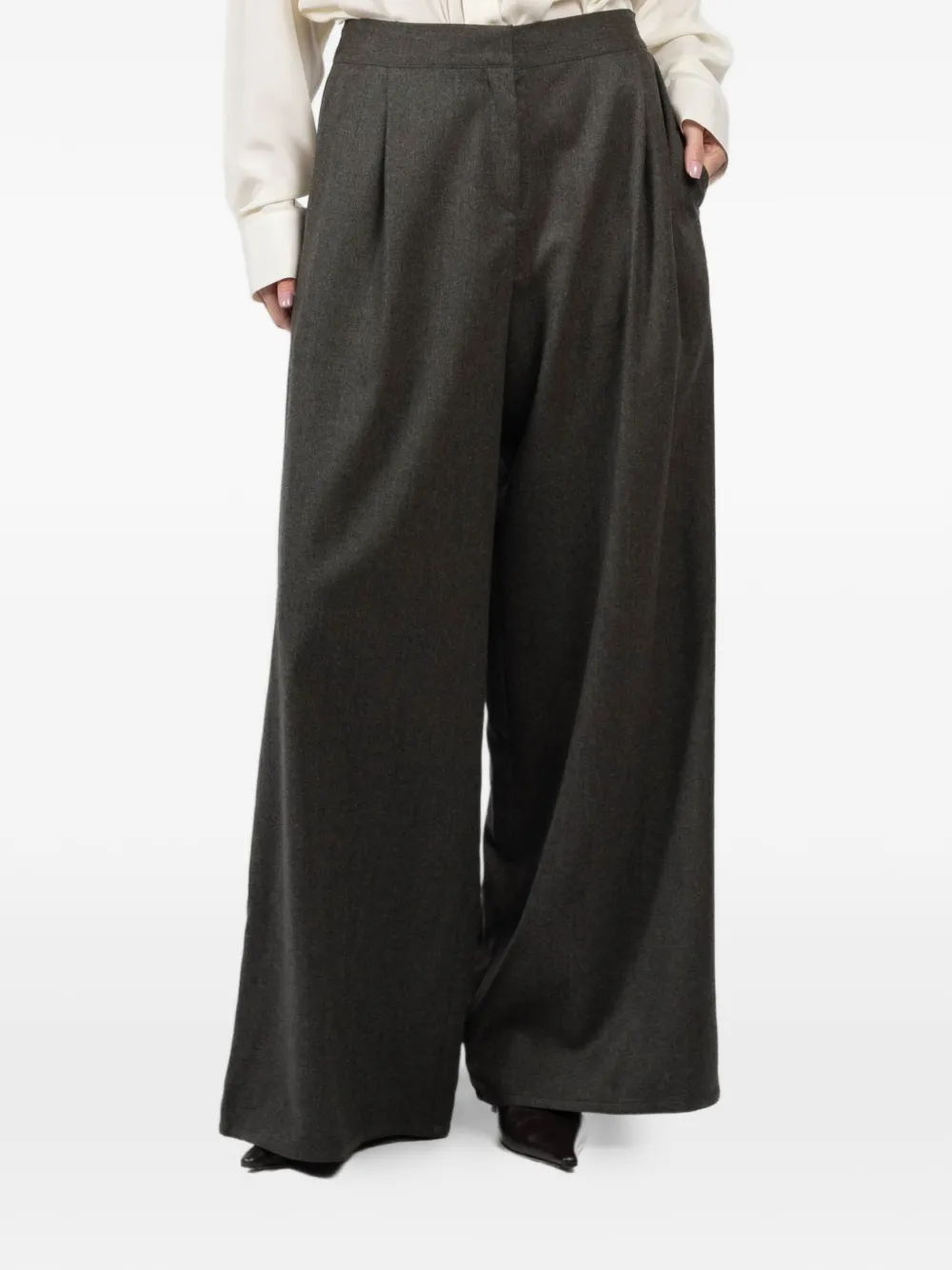 Dušan Pleated Wide-leg Pants In Gray