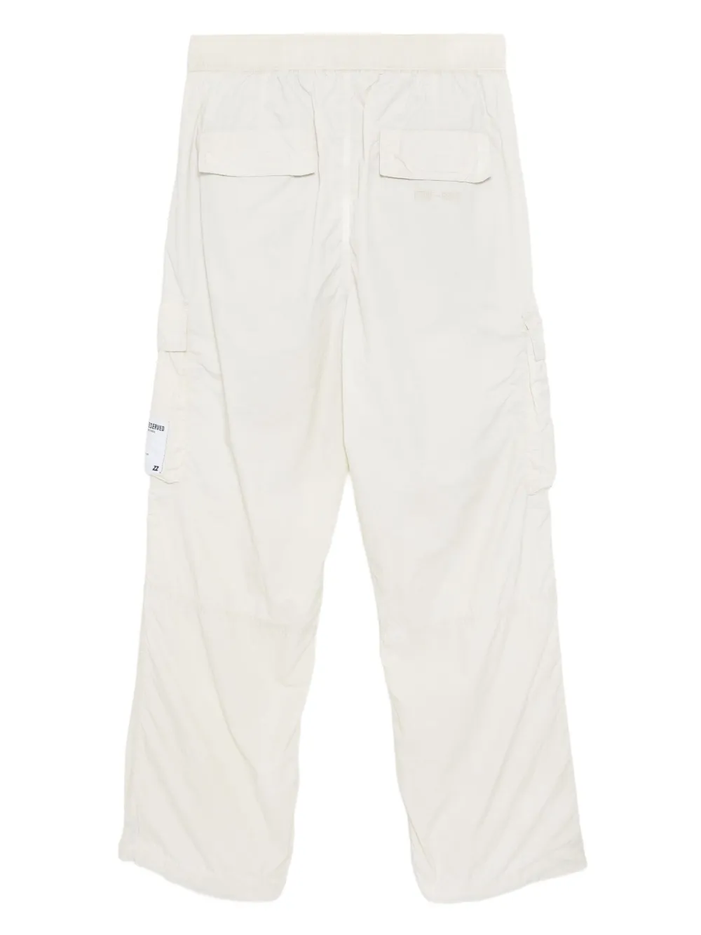 izzue Hose mit aufgesetzten Taschen | Gerade Hosen | Image 2