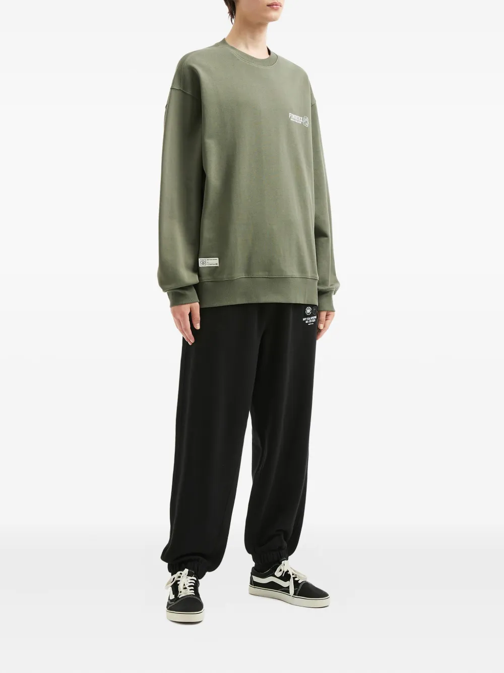 FINGERCROXX logo-patch cuffed trousers | Tapered Pants | Image 2