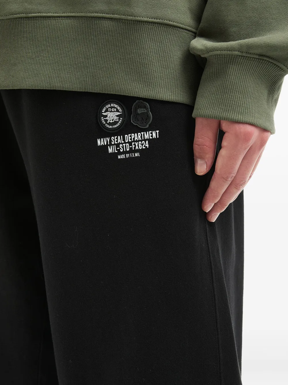 FINGERCROXX Broek met logopatch Zwart