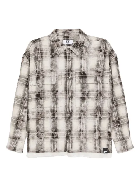 izzue logo-patched shirt 