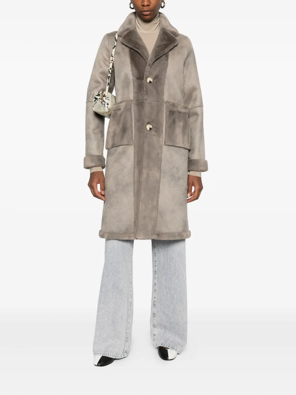 Betta Corradi reversible patch-pocket coat | Faux Fur & Shearling Coats | Image 2