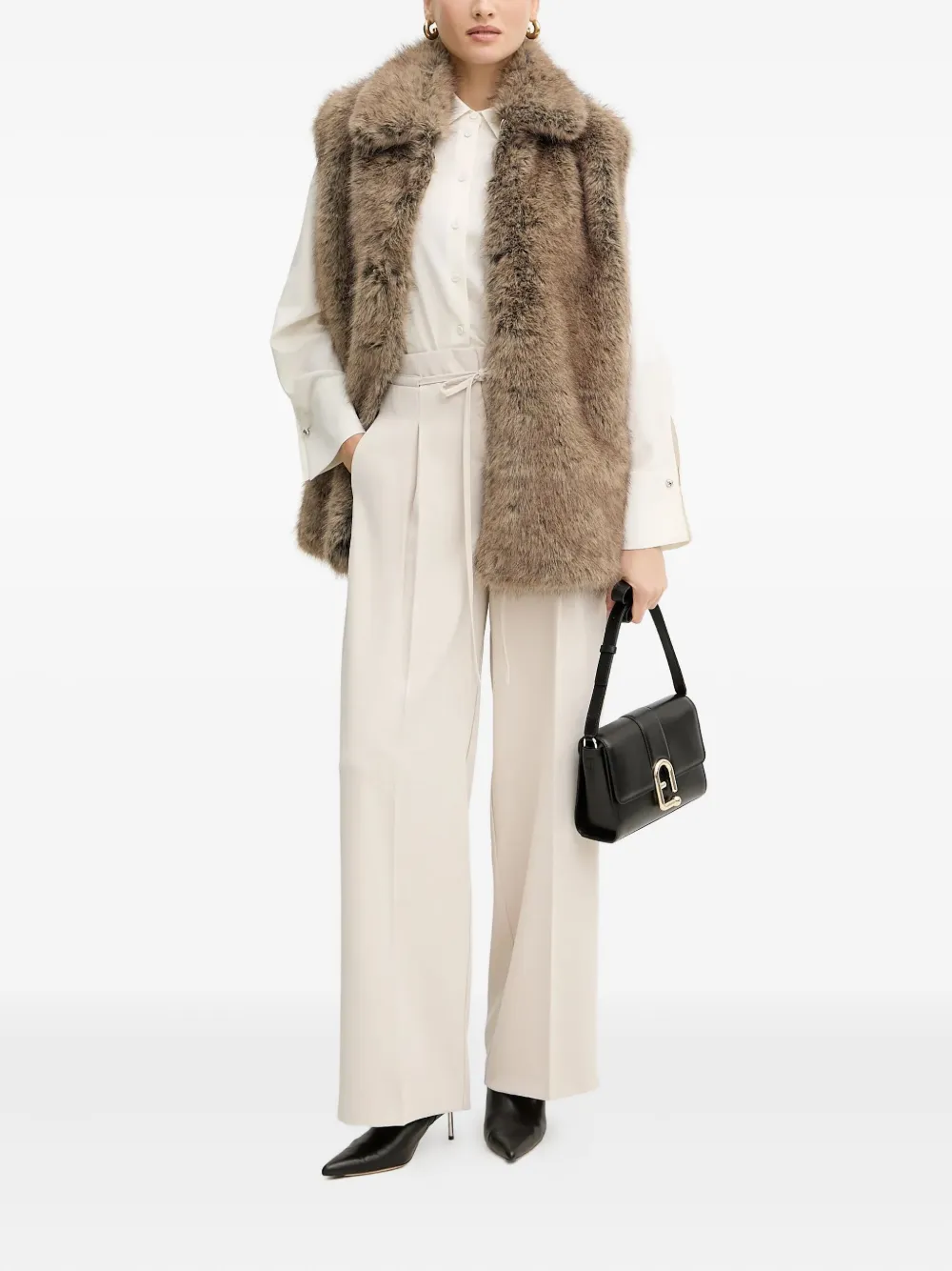 Liu •jo Faux-fur Collared Gilet In Brown