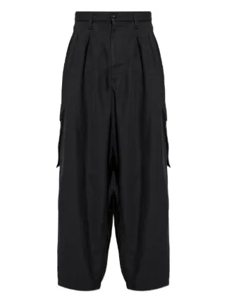 Yohji Yamamoto Pleated Cargo Trousers | Black | FARFETCH