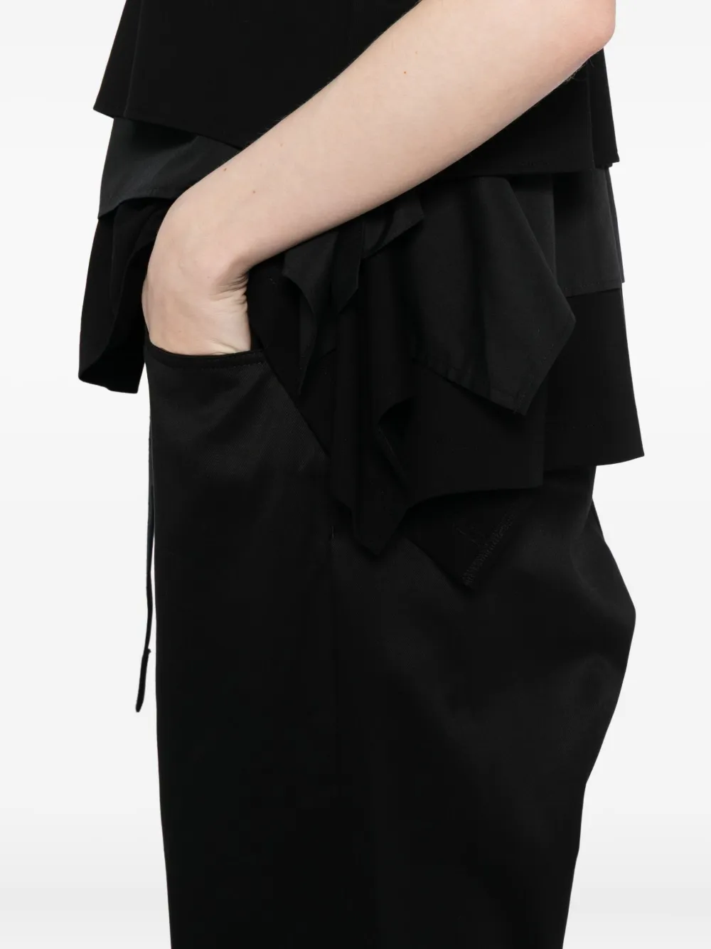 sacai Broek met ceintuur Zwart