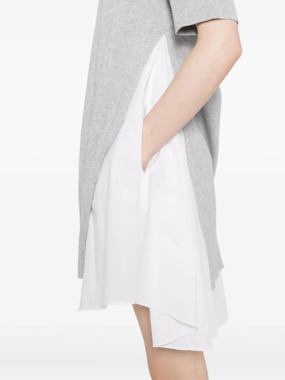 sacai Jurk met popeline patch Grijs