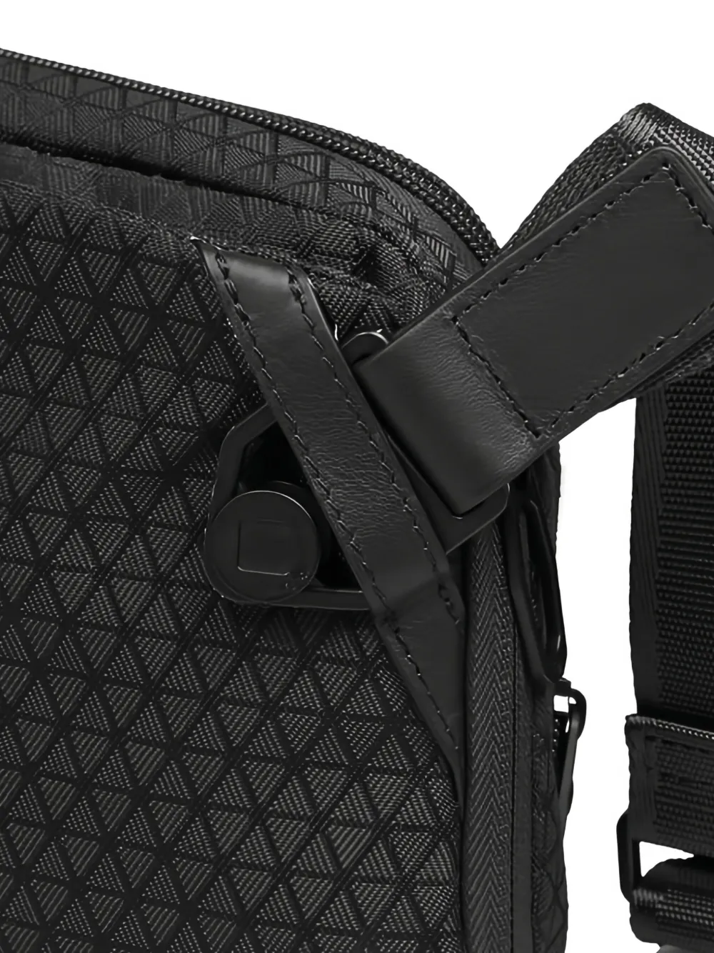 Piquadro Embossed Belt Bag In Black