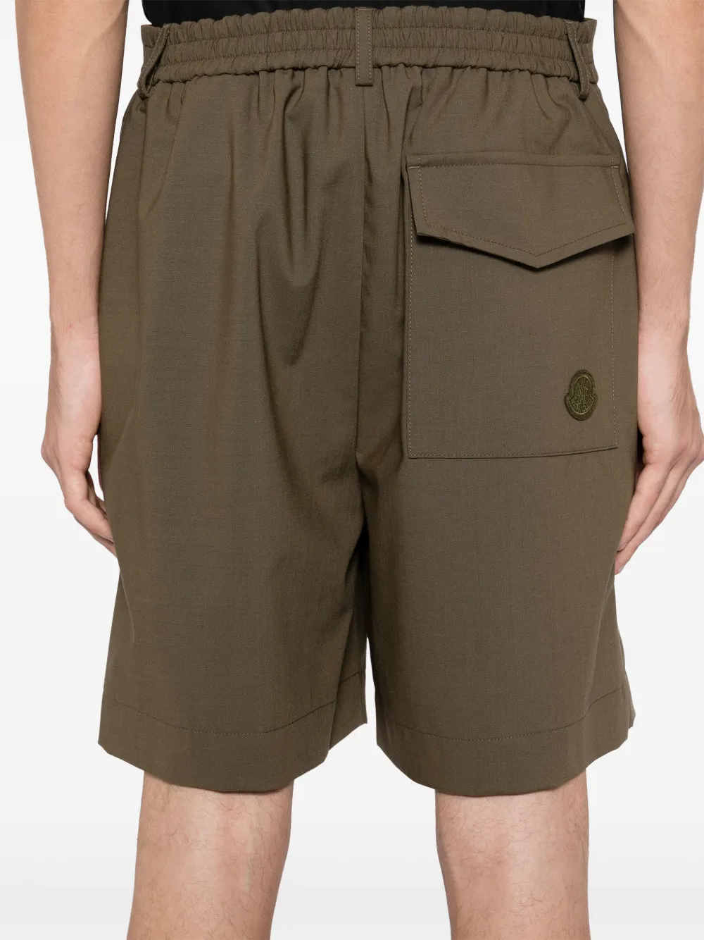Moncler Shorts met logo Groen