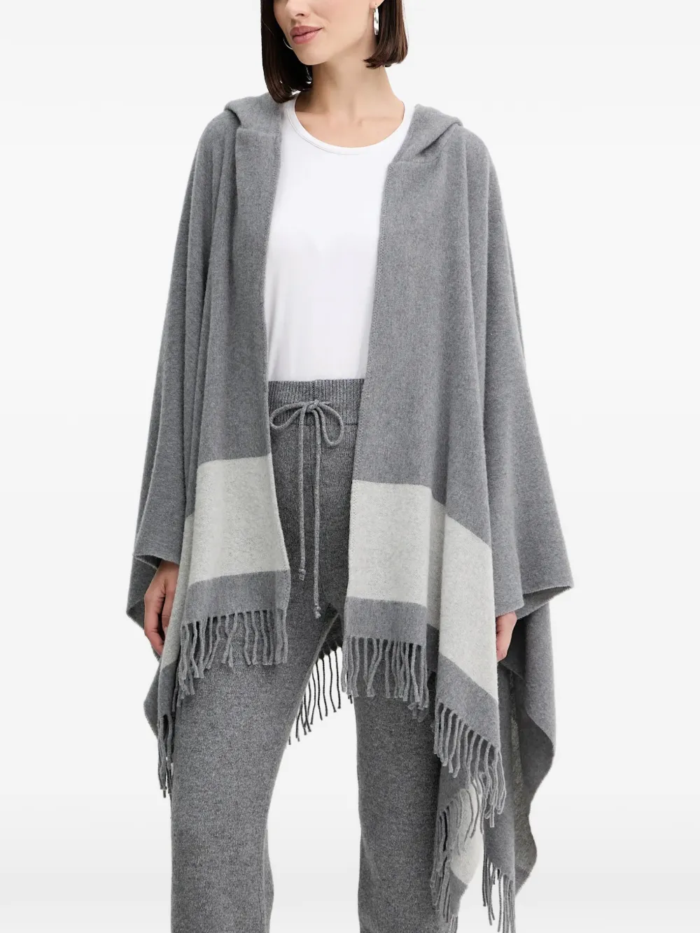 Liviana Conti hooded fringed-hem poncho - Grigio