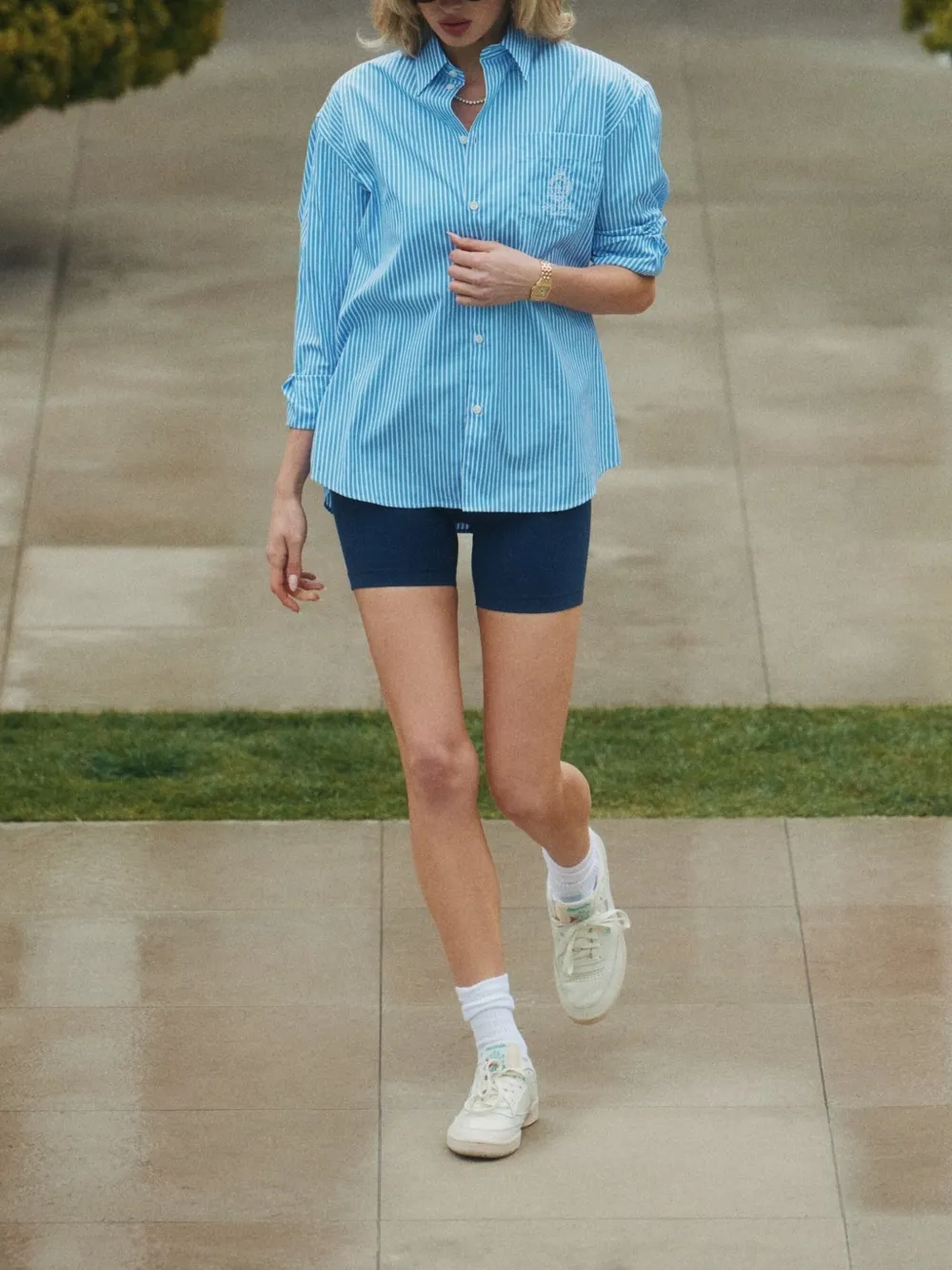 Sporty & Rich Gestreept blouse met borduurwerk Blauw