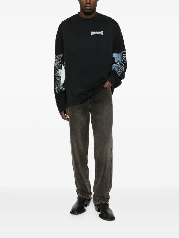 VETEMENTS graphic-print long-sleeve T-shirt | Black | FARFETCH