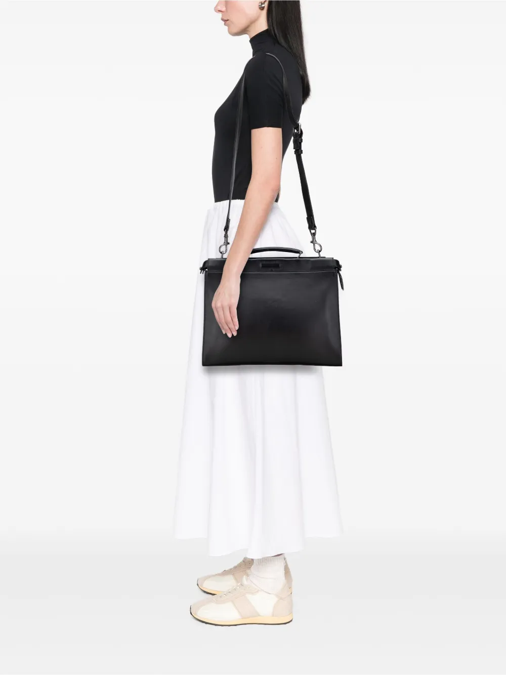Fendi Pre-Owned 2000-2010 Large Leather Selleria Peekaboo Iconic Fit Bag satchel | Pre-Owned | Image 2