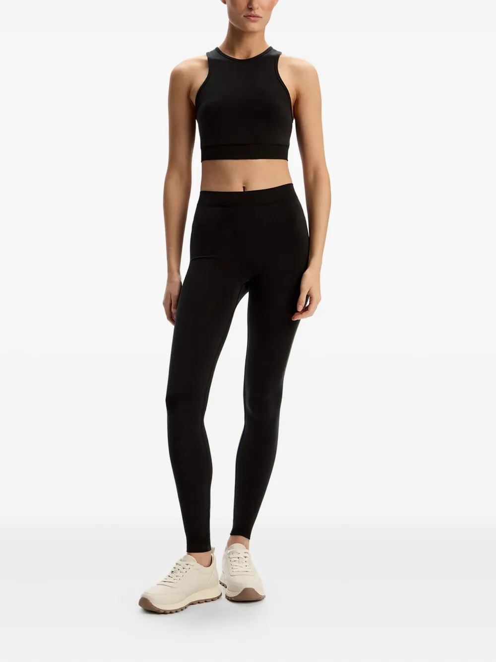 12 Storeez Crew-neck Performance Top In Black