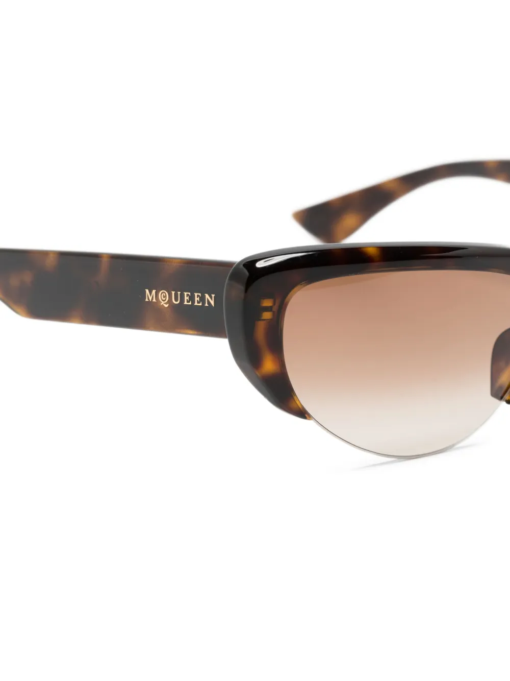 Alexander McQueen Eyewear Zonnebril met cat-eye montuur en schildpadschild design Bruin