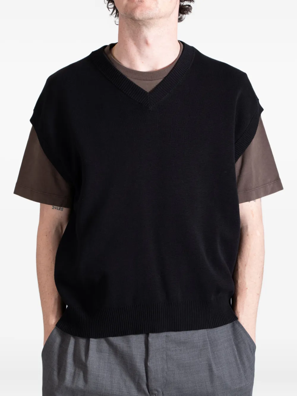 Roberto Collina V-neck ribbed-knit vest | Black | Image 1