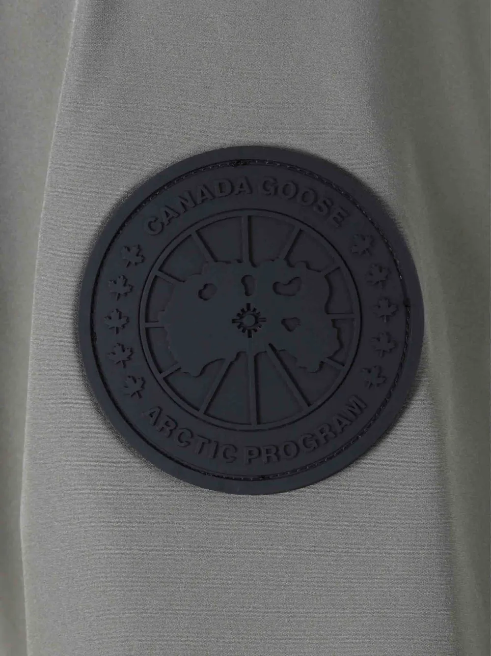 Canada Goose Versatile Waterproof Jacket With Hood And Pockets In Green