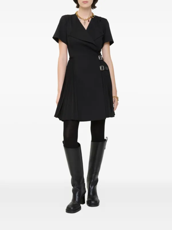 Burberry Wool Blend Kilt Dress Black , Size: 08 Burberry Wool Blend Kilt Dress Black , Size: 08