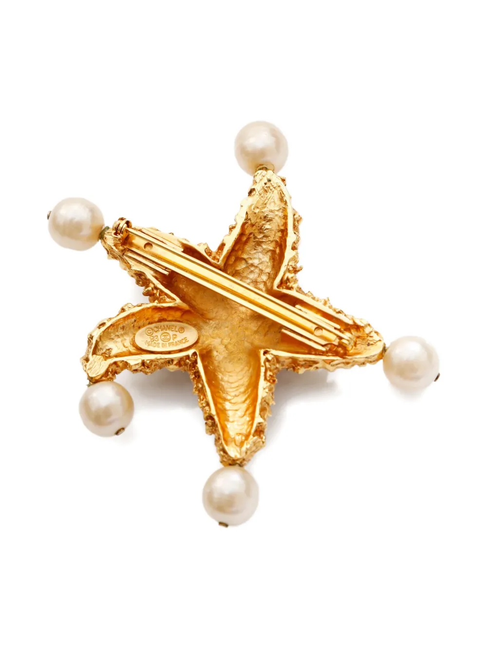 Pre-owned Chanel 1993 Starfish Logo-plaque Brooch In Gold