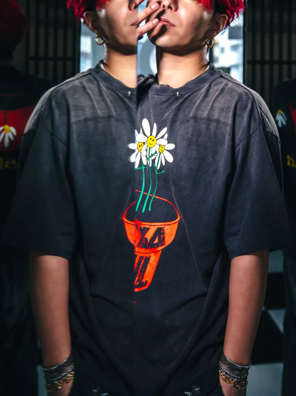 SAINT MXXXXXX De La Soul T-shirt | T-Shirts | Image 2