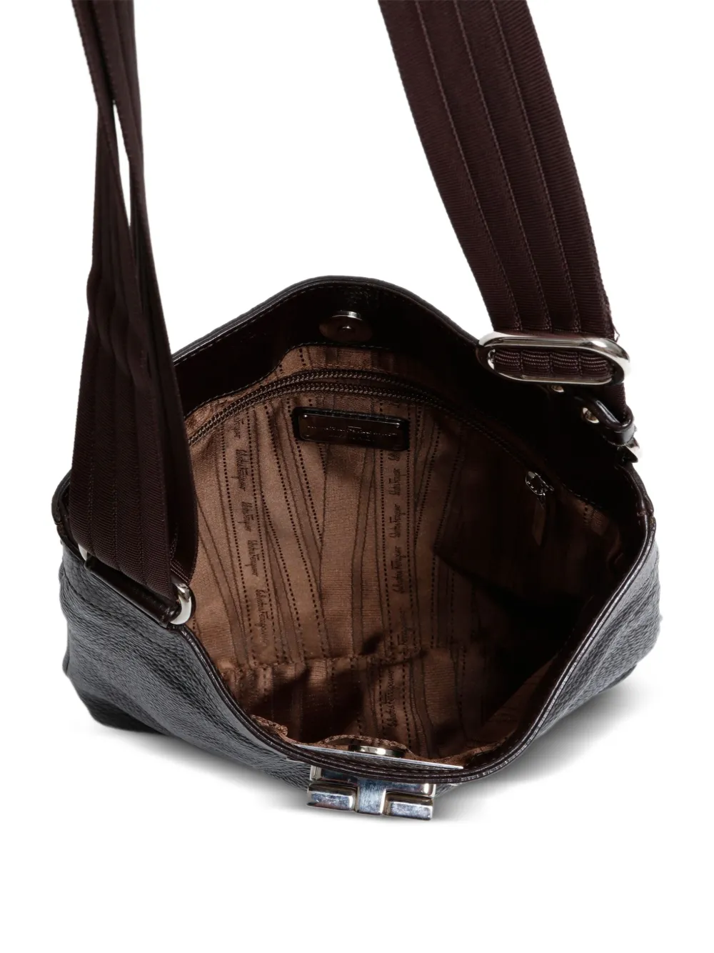Pre-owned Ferragamo 2000-2020 Gancini-detail Shoulder Bag In Brown