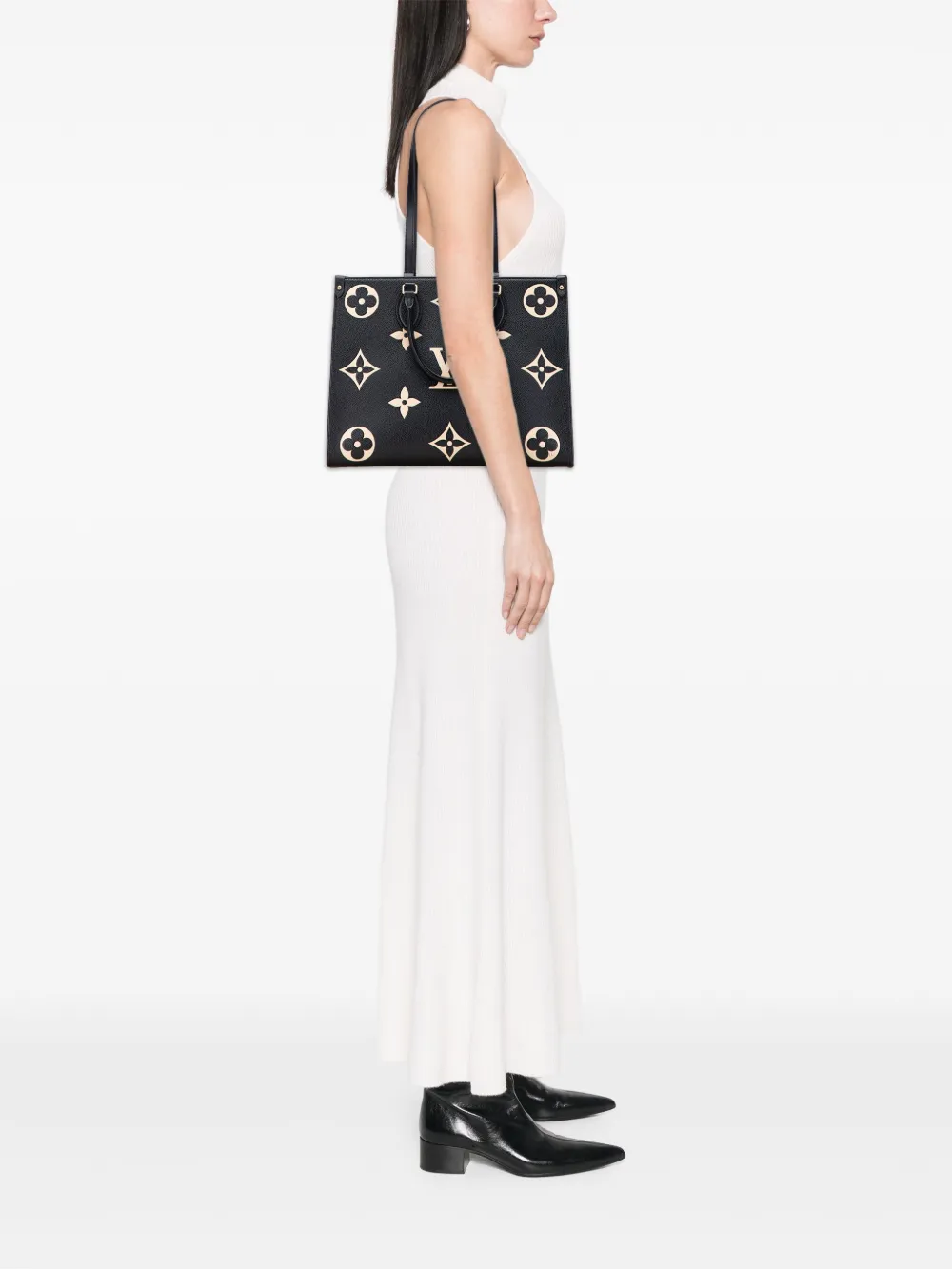 Louis Vuitton Pre-Owned 2021-2025 Bicolor Monogram Empreinte Giant Onthego MM satchel | Pre-Owned | Image 2