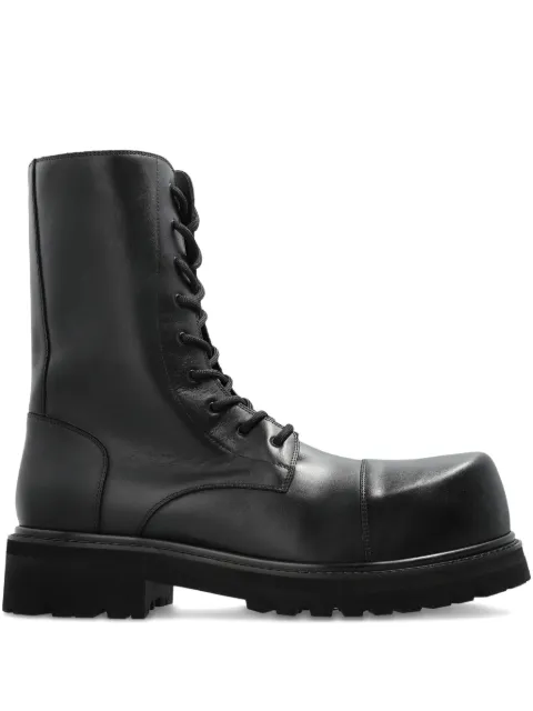 VETEMENTS lace-up round-toe boots