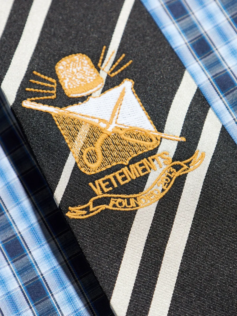 VETEMENTS Geruit shirt Blauw