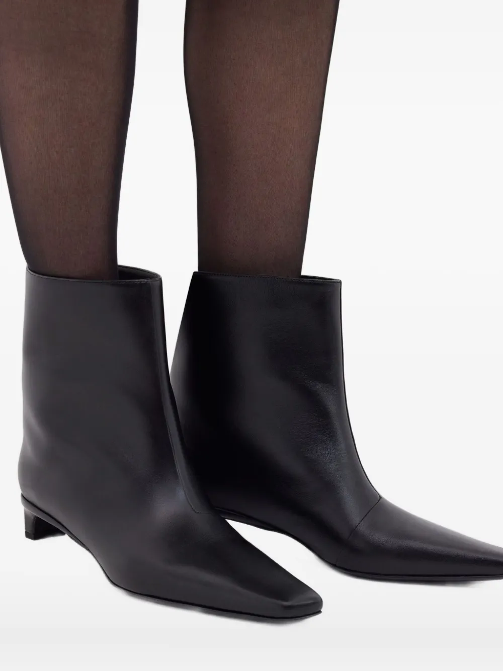 LouLou de Saison 35mm Celine Lds leather pointed-toe ankle boots Black