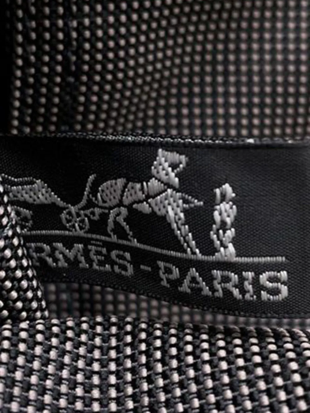 Hermès Pre-Owned 1990-2010 Canvas Herline PM tote bag | Pre-Owned | Image 2