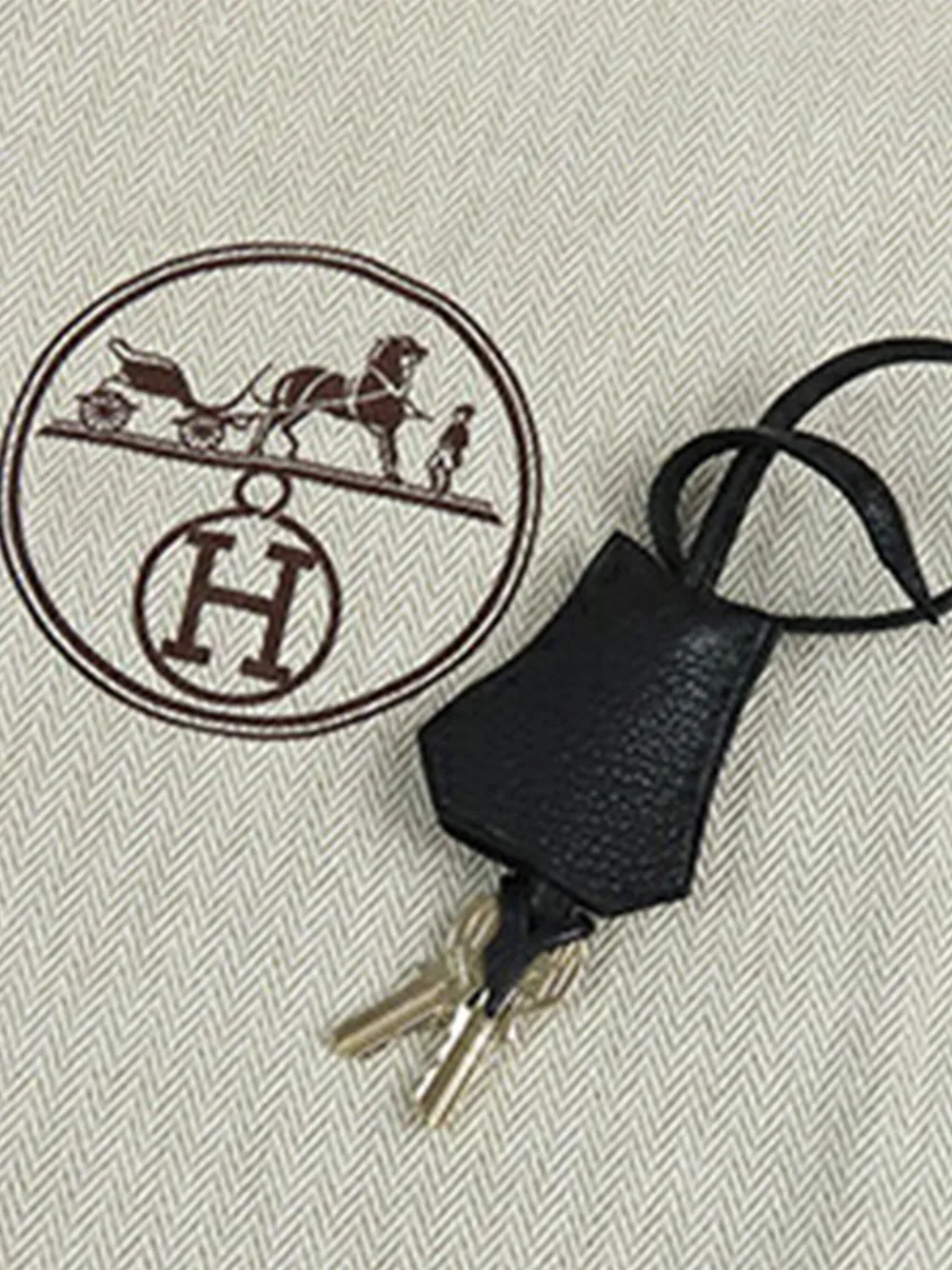 Hermès Pre-Owned 2002 Togo Birkin Retourne 30 handbag | Pre-Owned | Image 2