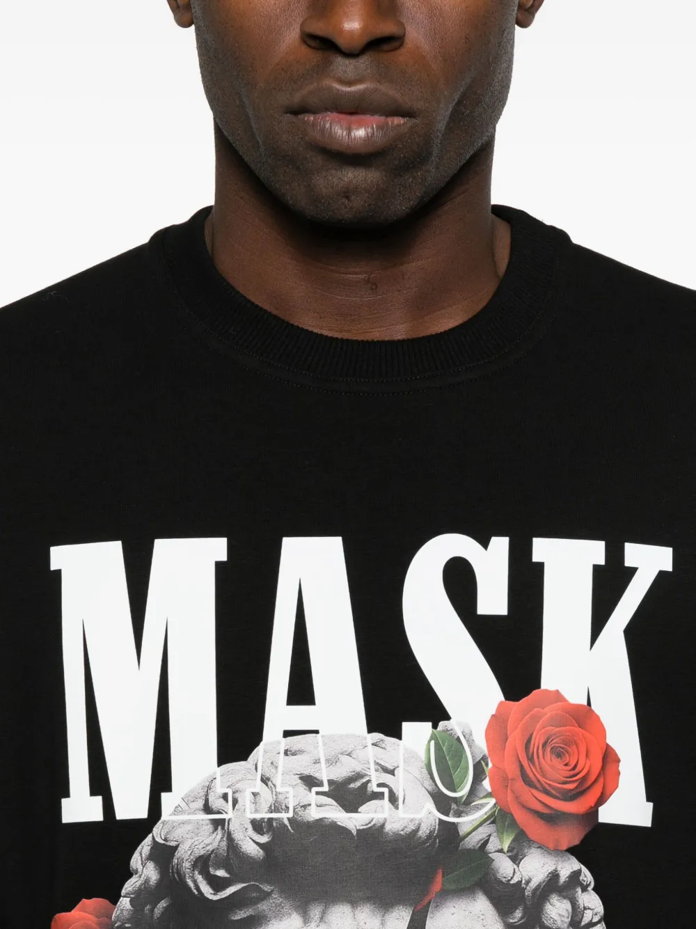 Hamza Sculpture Rose-print T-shirt In Black