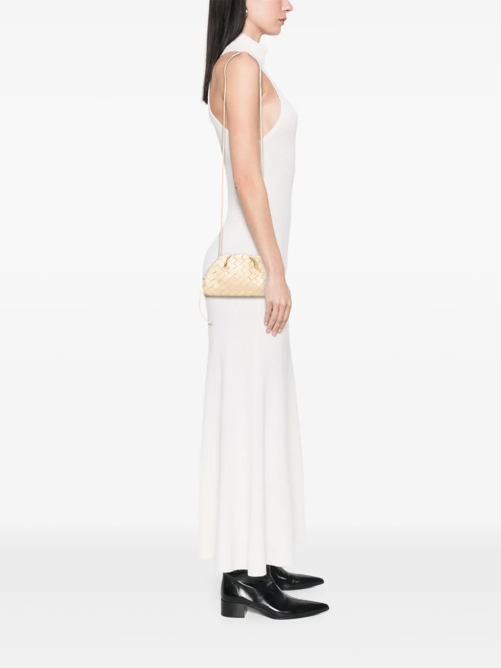 Bottega Veneta Pre-Owned 2012-2025 Nappa Intrecciato The Mini Pouch crossbody bag | Pre-Owned | Image 2