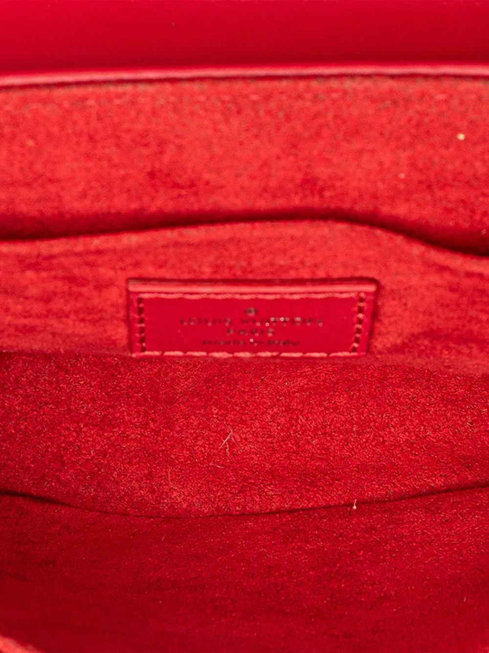 Pre-owned Louis Vuitton 2018 New Wave Chain Bag Pm Satchel In Red