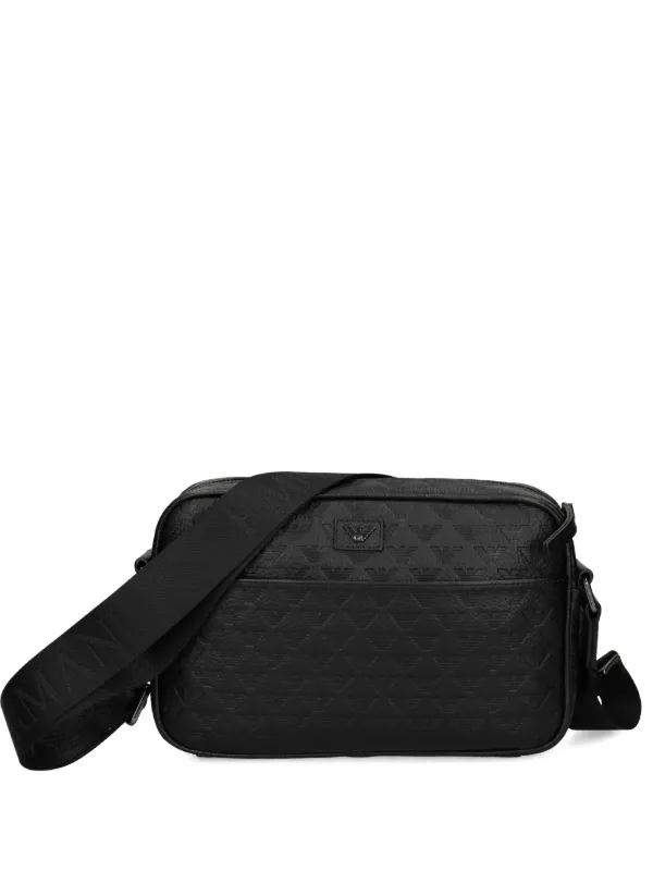 Emporio Armani ロゴ メッセンジャーバッグ | ブラック | FARFETCH JP