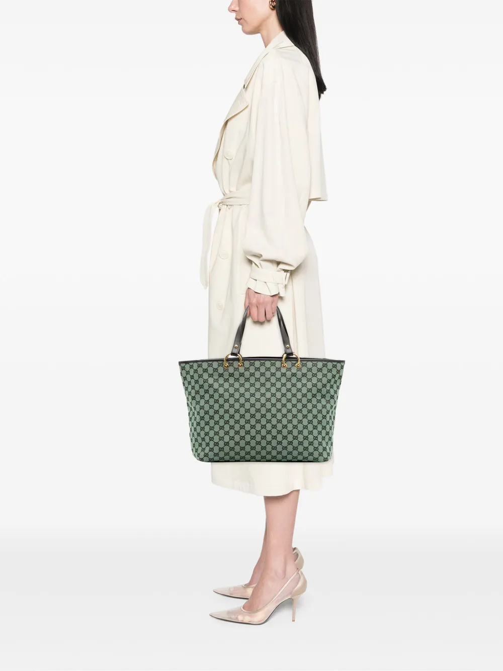 Pre-owned Gucci 2016-2025 Gg Canvas Tote Bag In Black