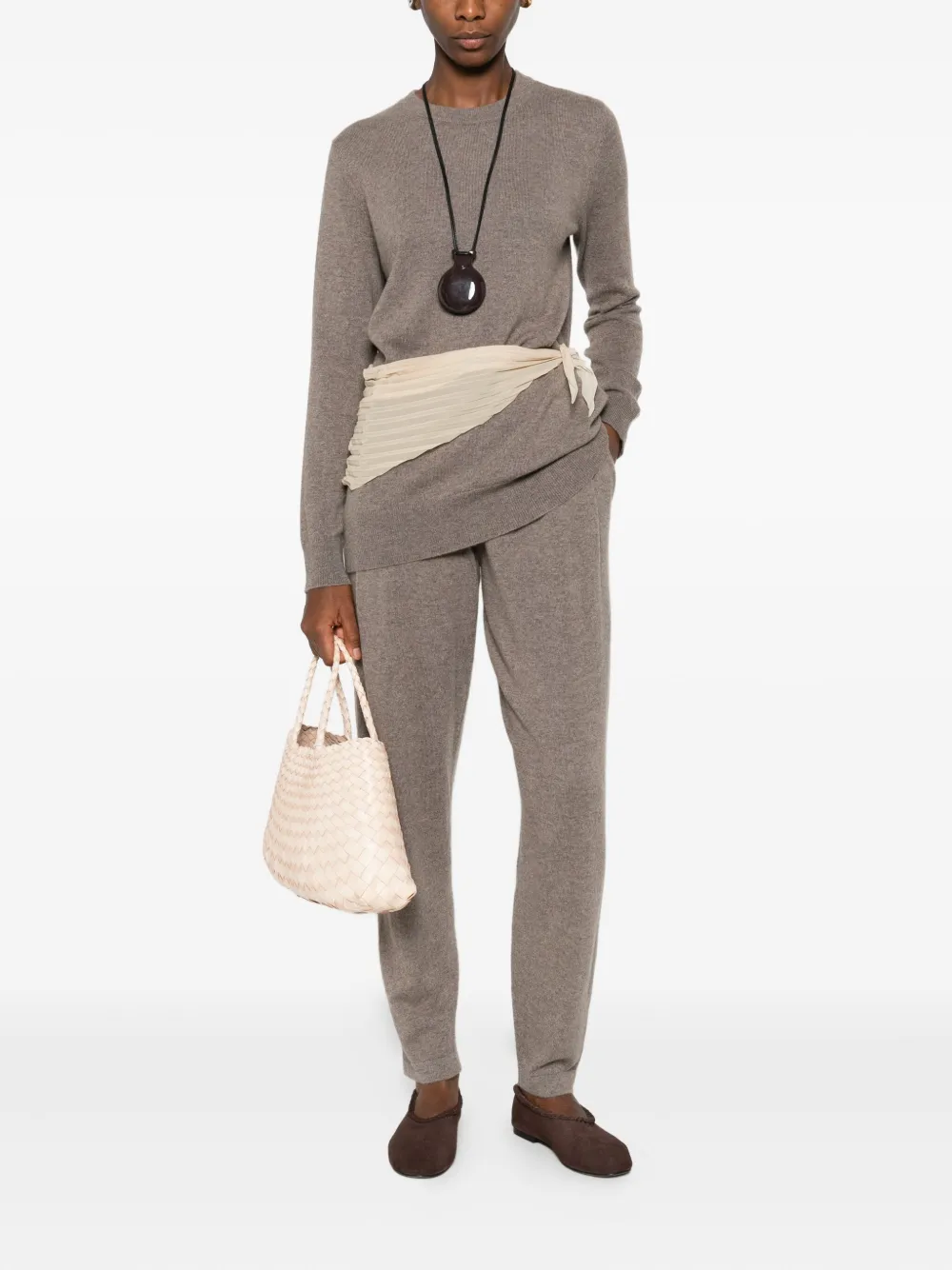 Lisa Yang Round-neck Cashmere Sweater In Gray