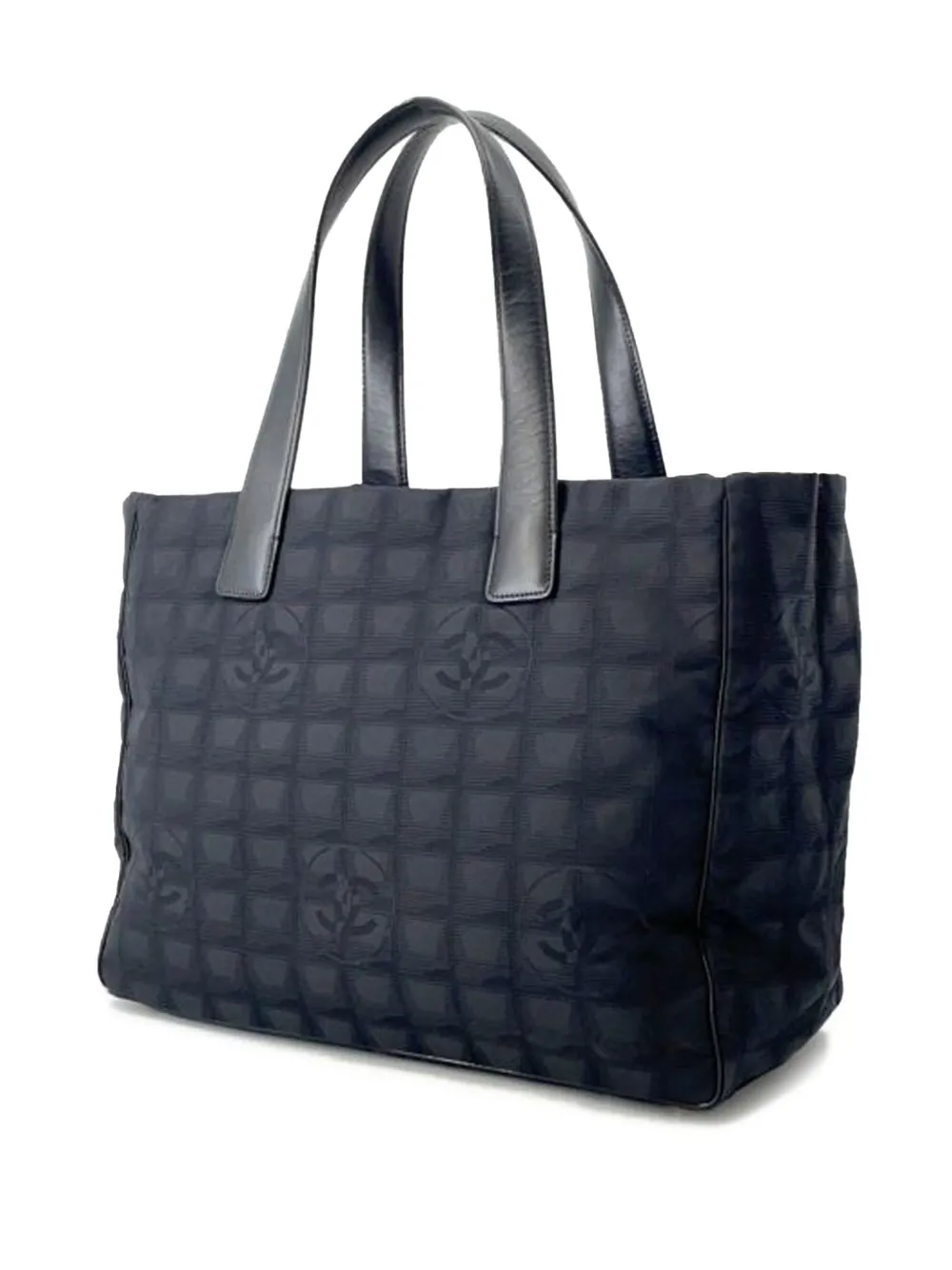 Pre-owned Chanel 2003-2004 New Travel Line Nylon Tote Bag In Black