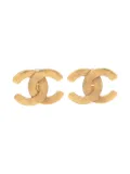 CHANEL Pre-Owned 1988 interlocking-CC earrings - Gold