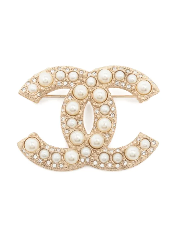 chanel brooch 2022